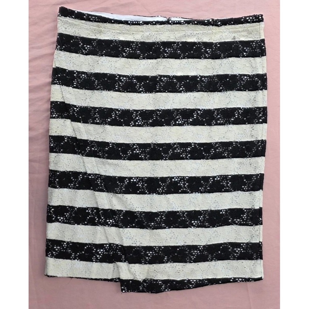 Lane Bryant Womens Black White Striped Floral Lace Pencil Skirt Size 18